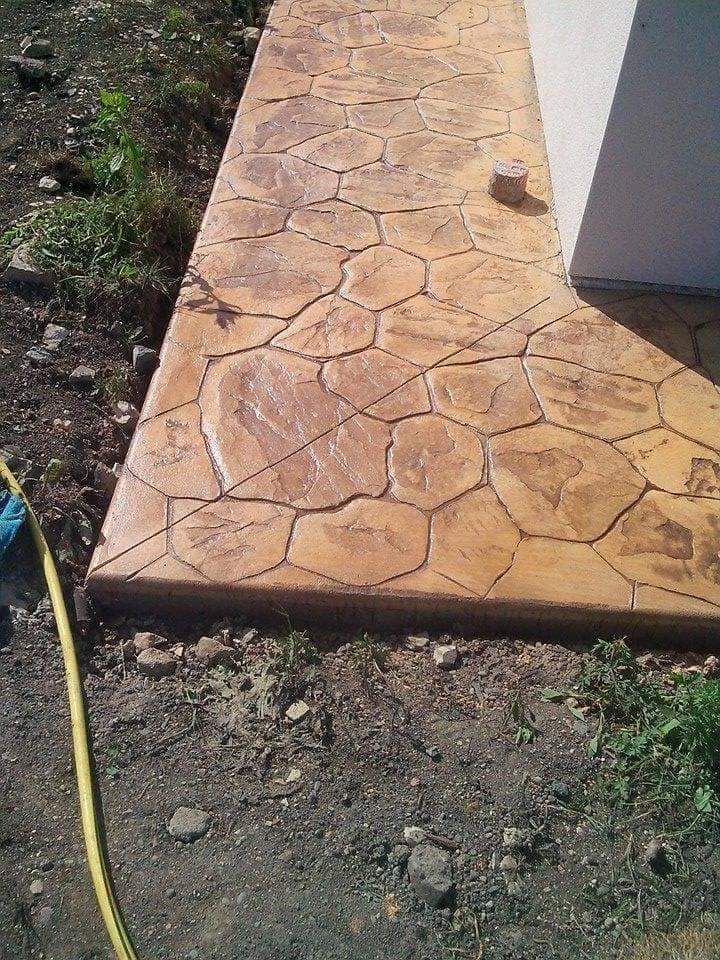 Opus ocre, allée
