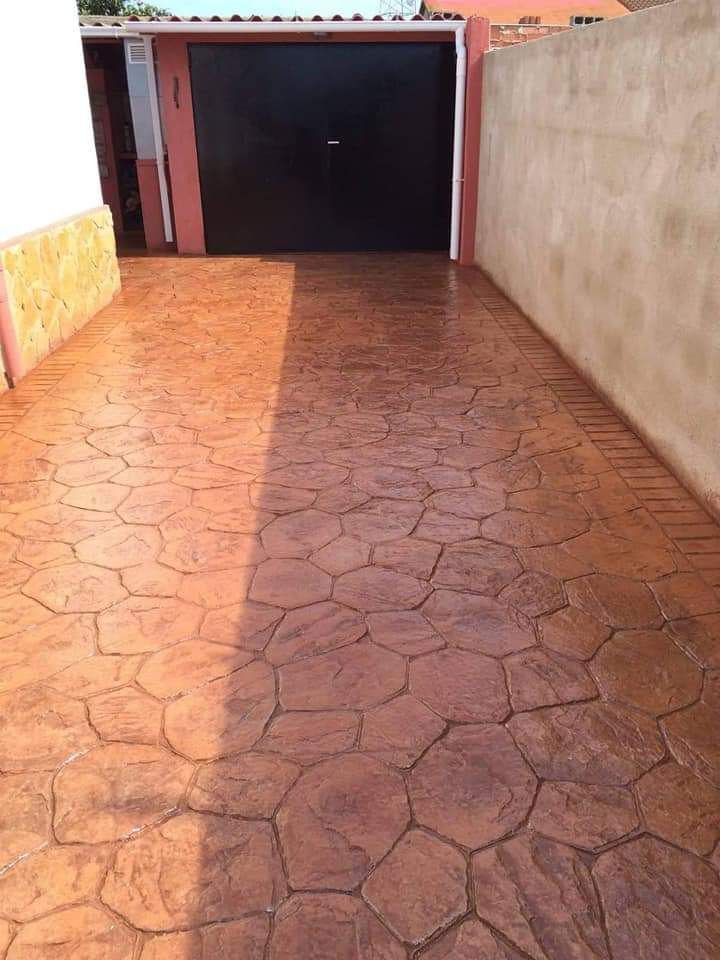 Opus terre cuite, accès garage